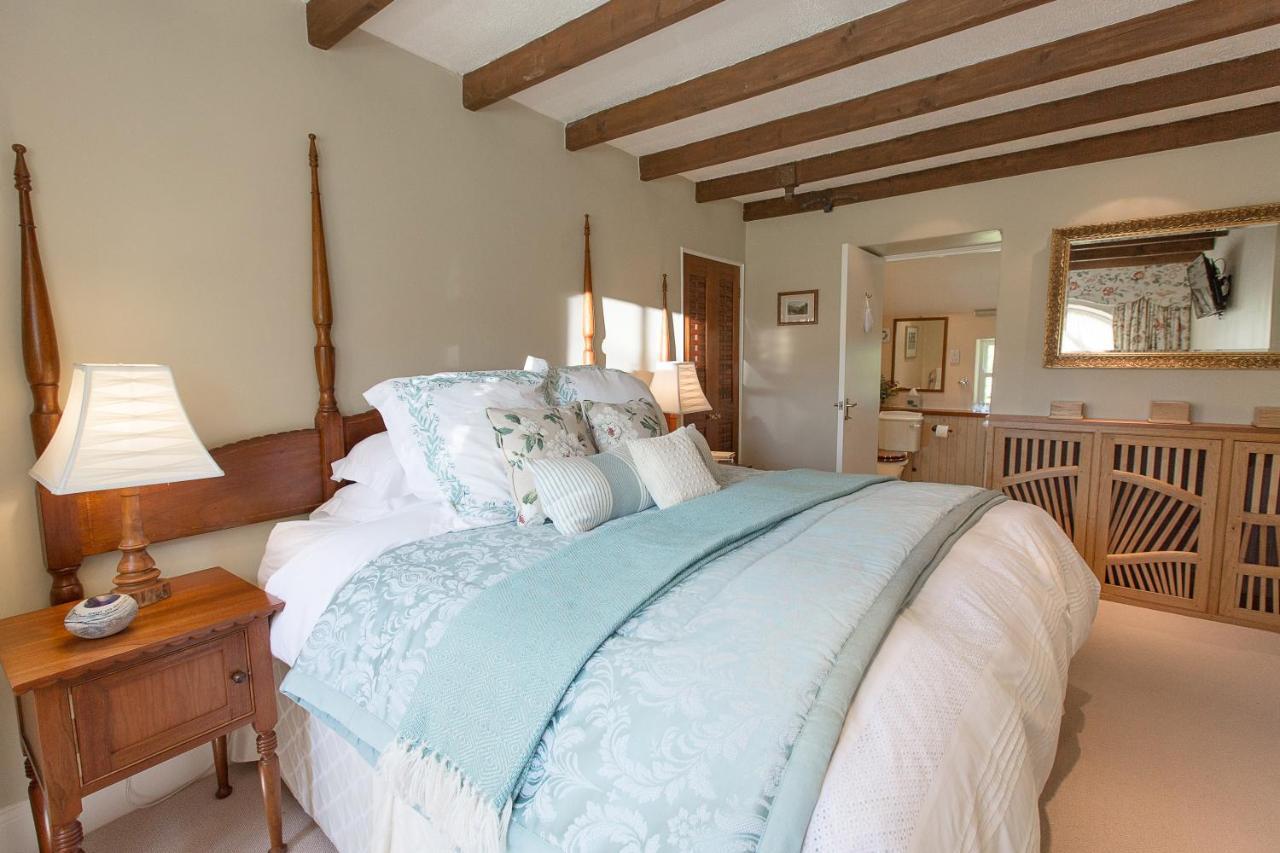 Shieldhall - Cabinetmakers Suite Morpeth Camera foto